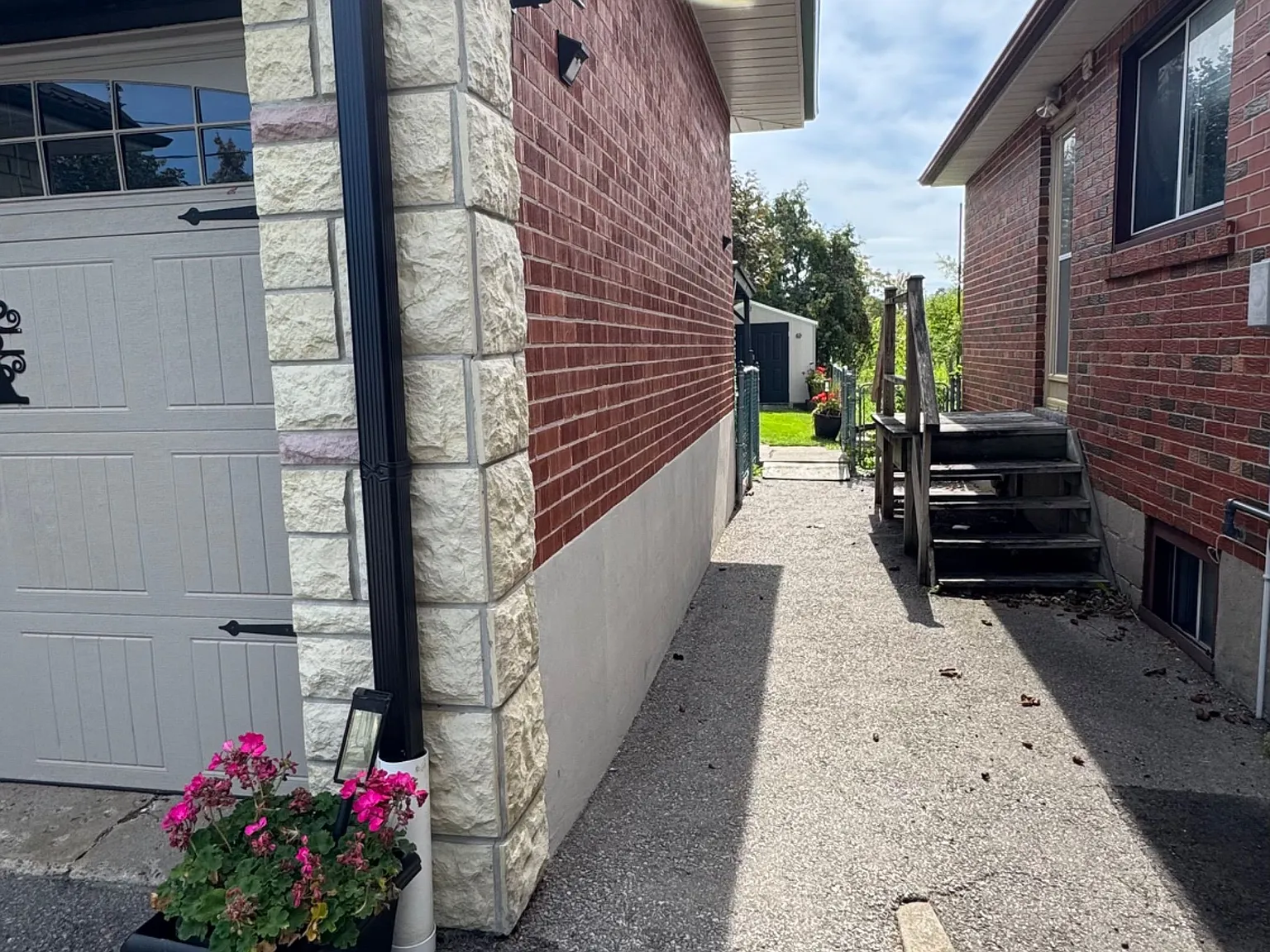 2 bed, $1,950 — Photo 2
