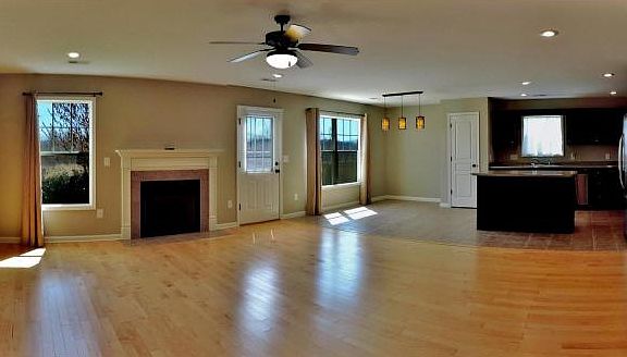 5th image of 2156 Ida Sue Dr