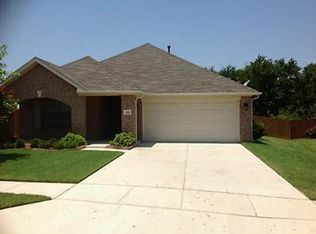 111 Bird Creek Dr, Little Elm, TX 75068
