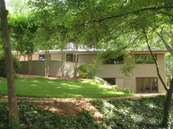 661 Loridans Dr NE, Atlanta, GA 30342