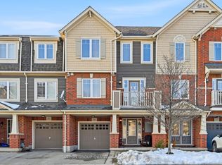 3050 Rotary Way #26, Burlington, ON L7M 0G8