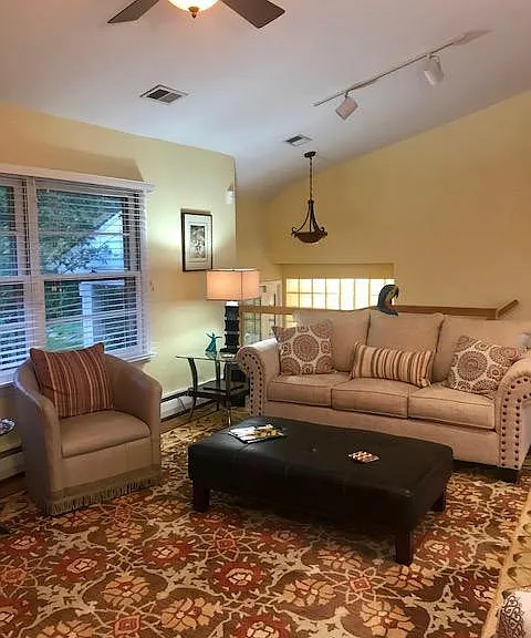 209 Winchester Beach Dr — Photo 8