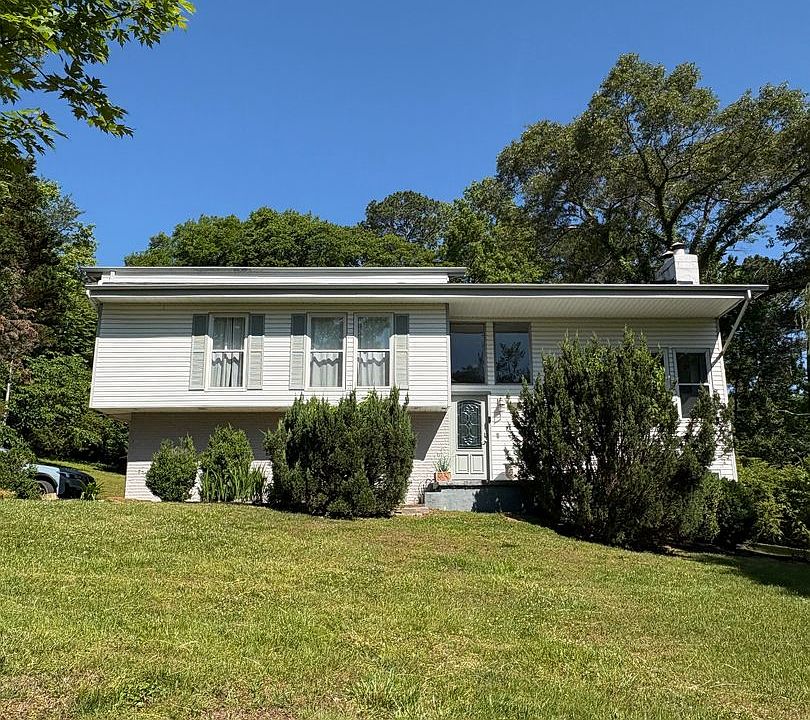 1st image of 4839 Hillsdale Cir