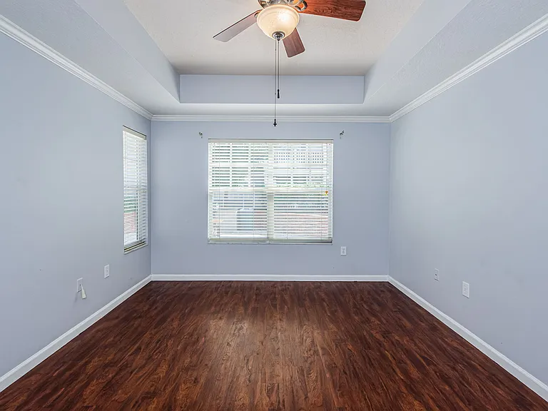 800 S Dakota Ave — Photo 19
