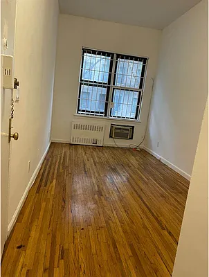 Rented by Manhattan Flats | media 11