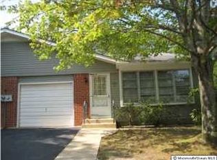 102 Conestoga Dr, Marlton, NJ 08053