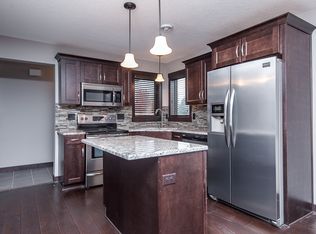 3298 Portage Cir NW, Rochester, MN 55901
