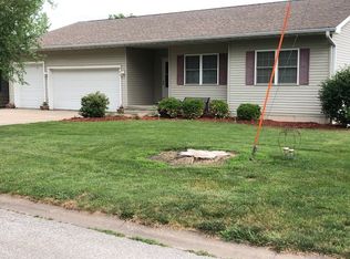 843 5th Ave W, Andalusia, IL 61232