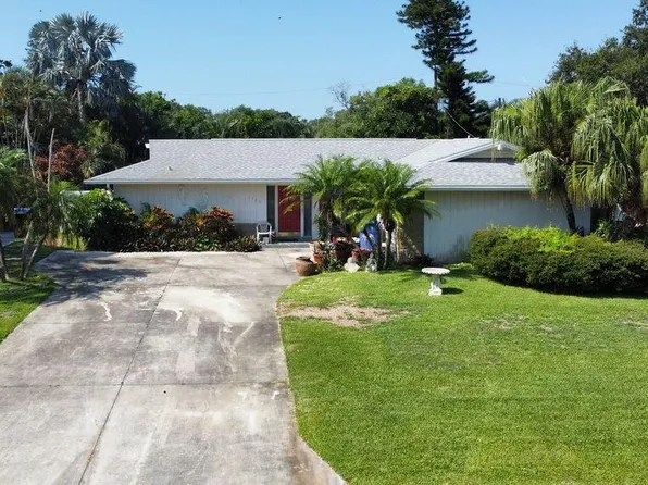 1730 Georgia Ave NE, Saint Petersburg, FL 33703