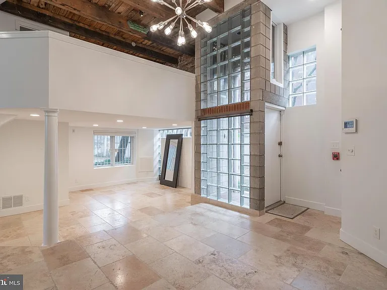 313 Fulton St — Photo 12