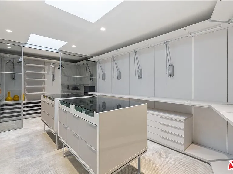 1620 Carla Rdg — Photo 31