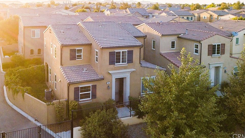 1st image of 31821 Paseo Lirio