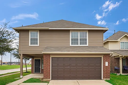 19034 Moynihan Dr Photo 1