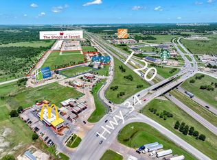 Tanger Dr, Terrell, TX 75160