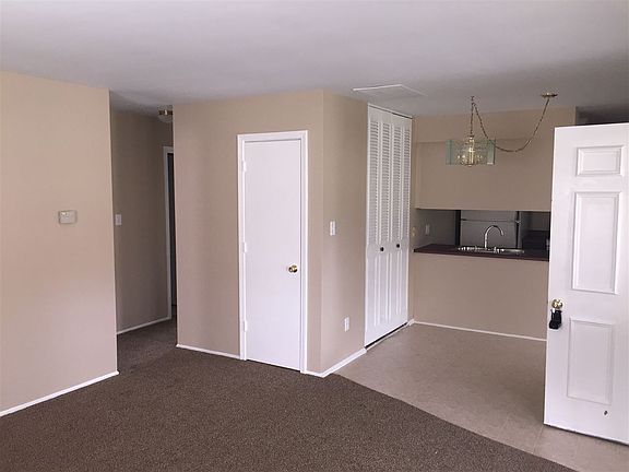3rd image of 5114 Woodmark Dr
