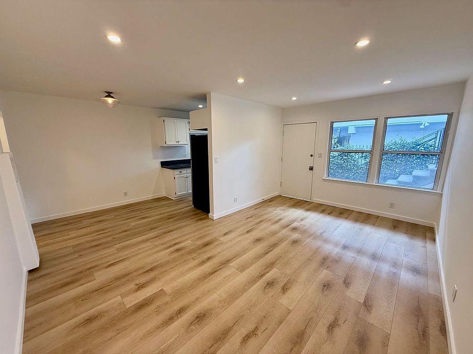 1st image of 1143 N Formosa Ave APT 2