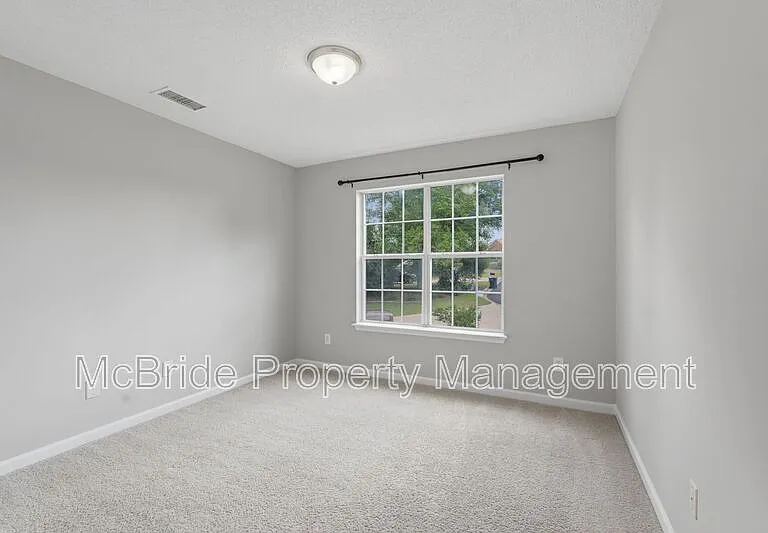 827 Sonora Cir — Photo 23