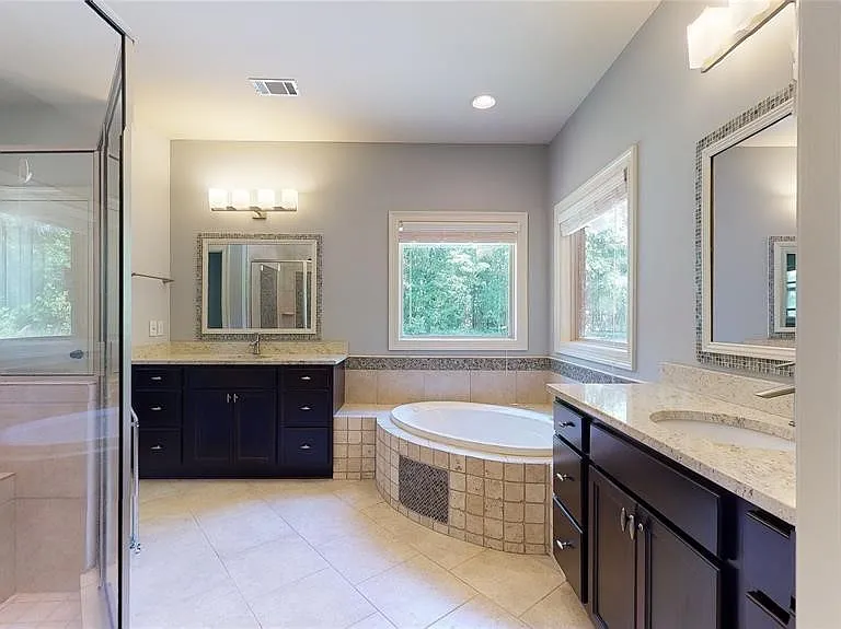 9131 Thetford Way — Photo 30
