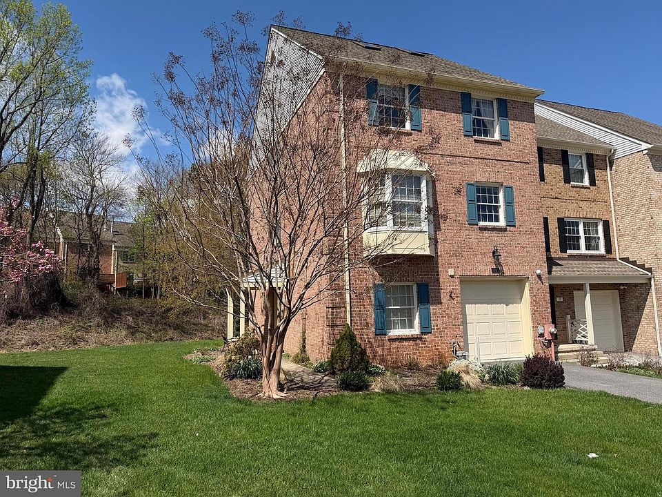 1st image of 12 Ballybunion Ct
