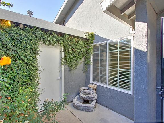 5th image of 9573 Hollingsworth Way