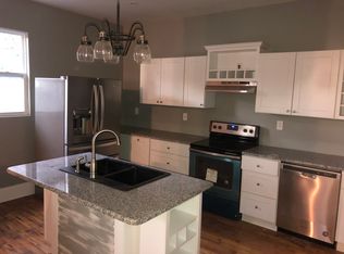 9 Oak St, Porterdale, GA 30014