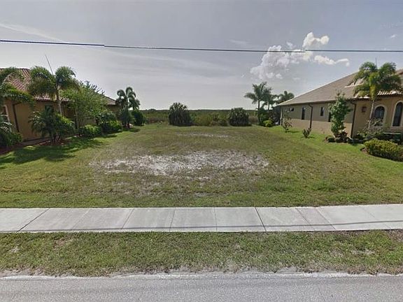 5th image of 3228 Surfside Blvd
