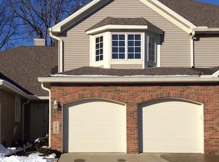 143 Ambleside Way, Amherst, OH