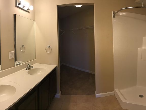 5th image of 600 E Ficklin St APT 114