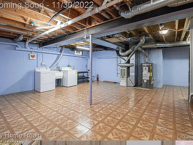Basement Laundry