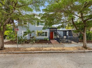 422 Julia Pl, Sarasota, FL 34236