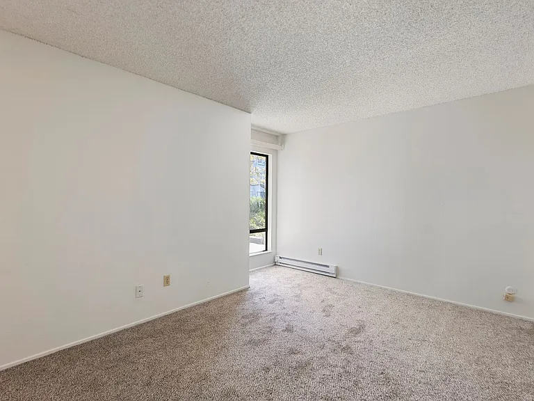 3 Admiral Dr #F263 — Photo 19