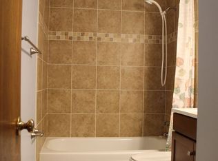 6 Chowning Dr, Hampton, VA 23664