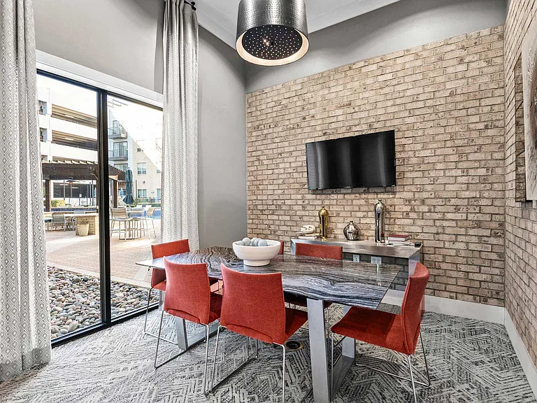 The Flats at Palisades — Photo 29