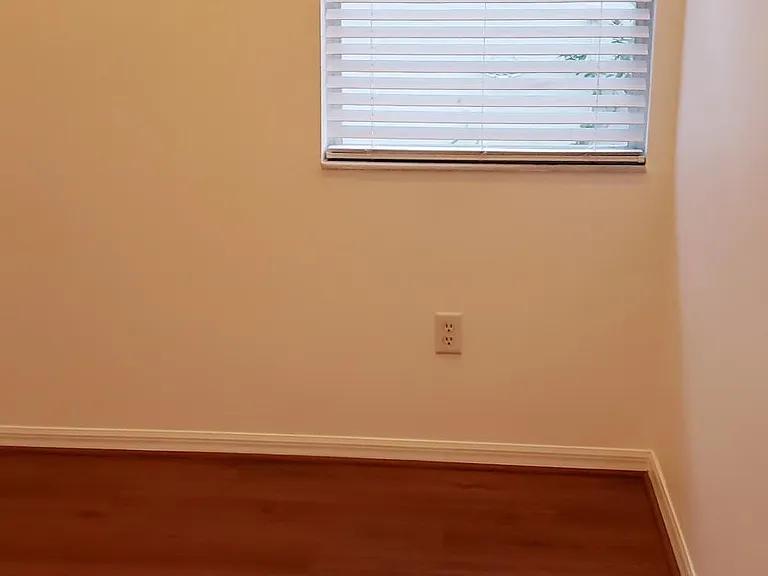 9010 Cormorant Ct — Photo 22