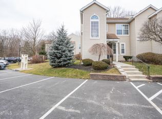 4807 Foxwood Dr S, Clifton Park, NY 12065