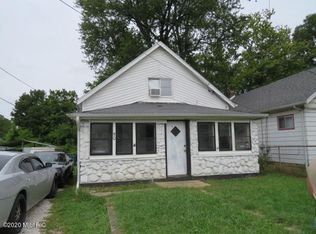 50 Avenue A, Springfield, MI 49037