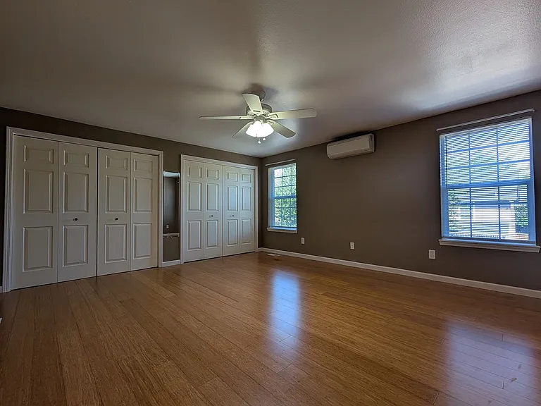 3657 Westleigh St — Photo 13