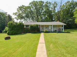 780 Fetters Ln, Allentown, PA 18106