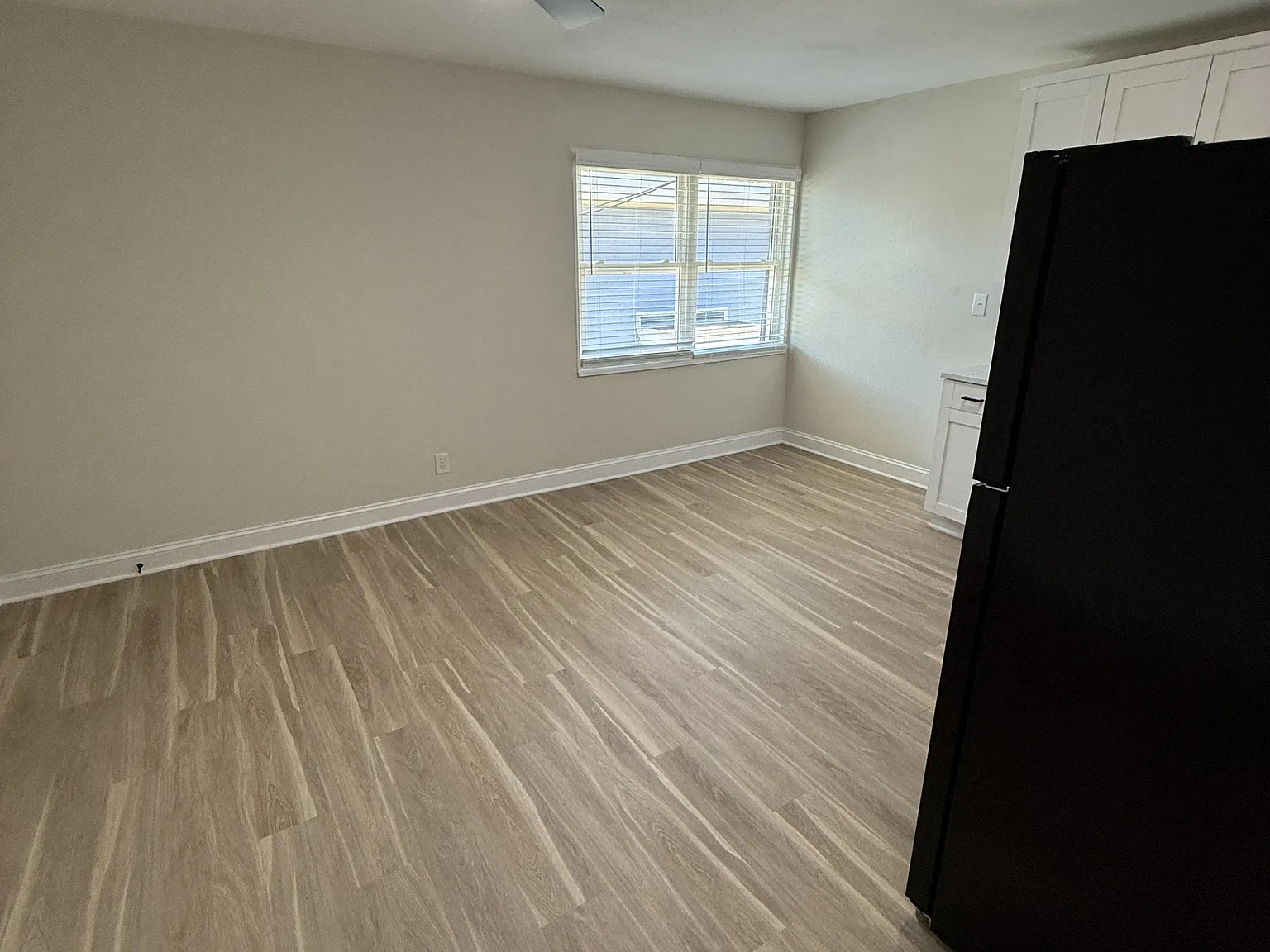 Pine Manor Properties — Photo 3