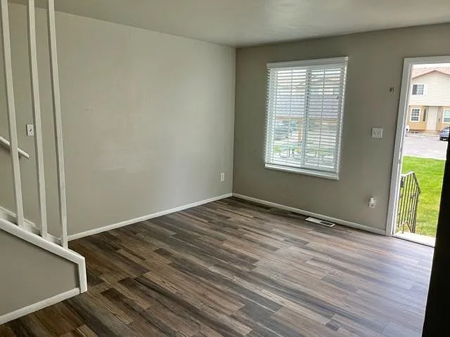 1350 W 150 N #23 — Photo 6