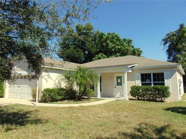 11625 Lake Dr, Leesburg, FL 34788