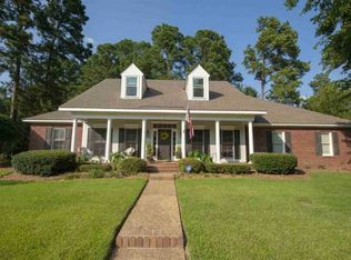 614 Kinsington Ct, Ridgeland, MS 39157