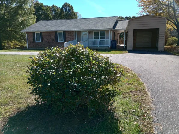 508 Dearborn Rd, Evington, VA 24550