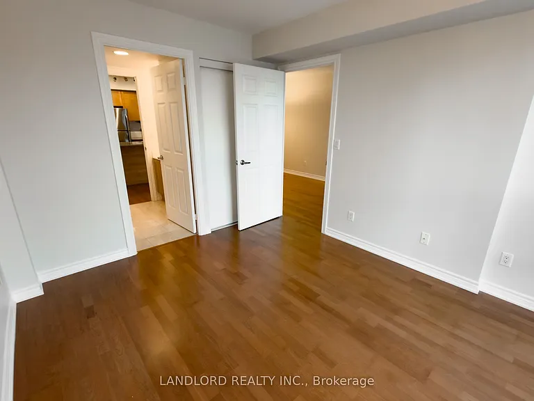 761 Bay St #2802 — Photo 16