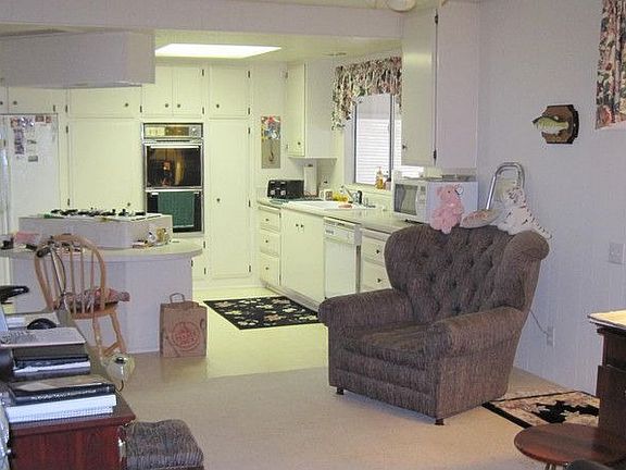 5th image of 116 Stevens Cir #116
