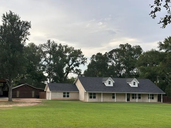 788 Fm 2571, Smithville, TX 78957