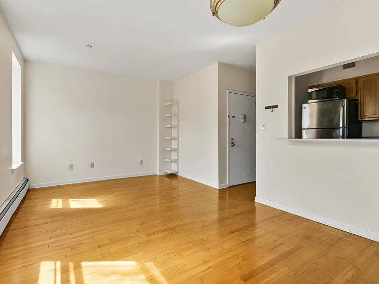 282 Saint James Pl #3 — Photo 9