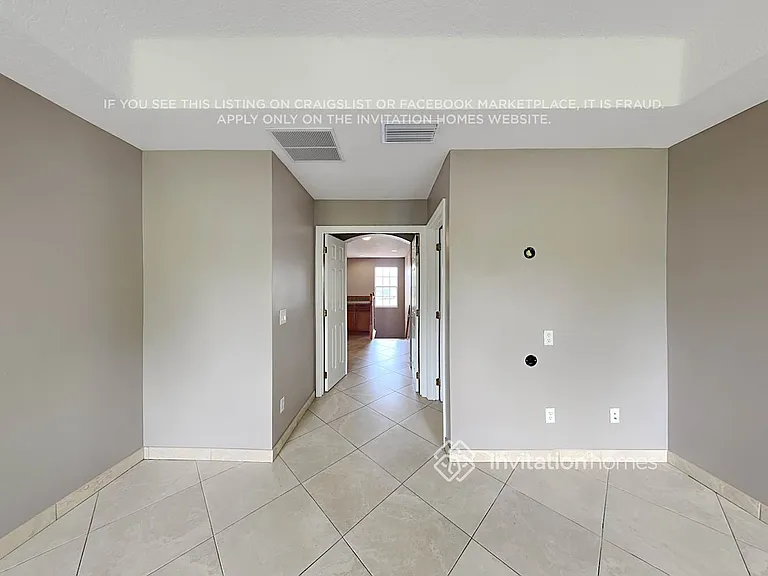 9761 Oak Crest Rd — Photo 12