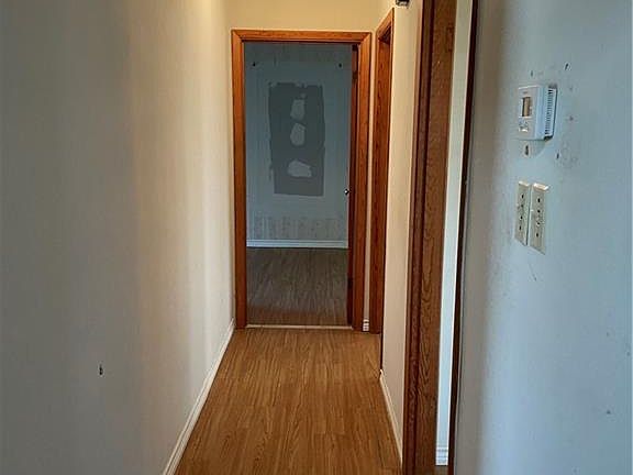 4th image of 1501 Bonham Dr
