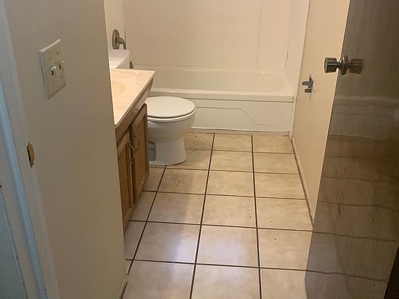 2nd image of 3704 NW Blvd Nw